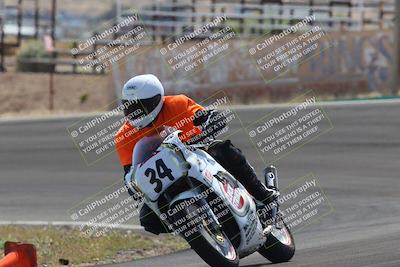 media/Apr-20-2025-AHRMA (Sun) [[393a79c373]]/Race/Group 12/Turn 4b/